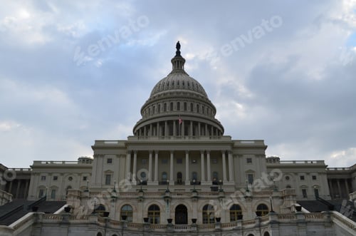 Preview: Fantastic View Of The Front Of The Capitol Building.