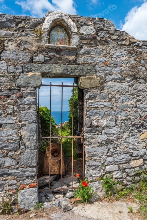 Preview: Pictorial Italy - Portovenere, Cinque Terre