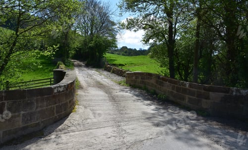 Preview: Stone Bridge With Grass Fields On The Coast To Coast Hike.