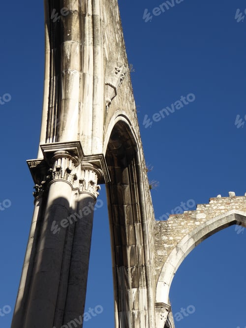Preview: Cathedral Ruin In Lisbon