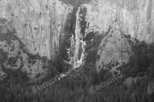 Preview: Yosemite Falls In Black And White