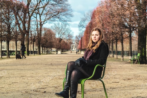 Preview: Photo Of Girl At Tuileries Garden In Paris, France