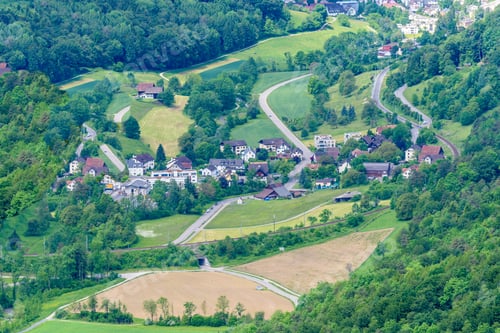 Preview: Zurich Suburbs, Swiss Villages Overlook From Uetliberg