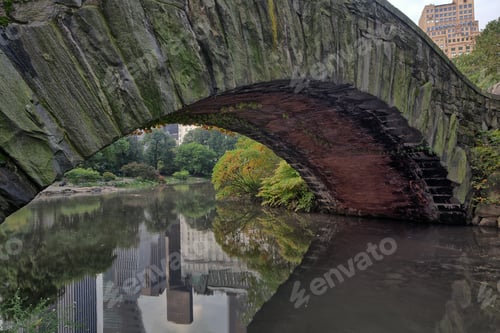 Preview: Gapstow Bridge In Central Park In Late Summer Early In The Morning