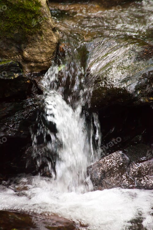 Preview: Water Cascading In The North Georgia Mountains