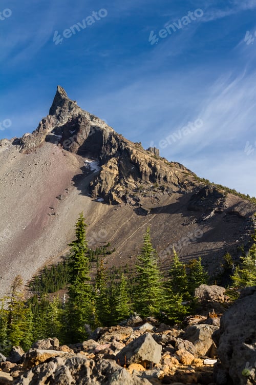 Preview: Beautiful View Of Mount Thielsen From The Trail With A Green Forest In The Foreground