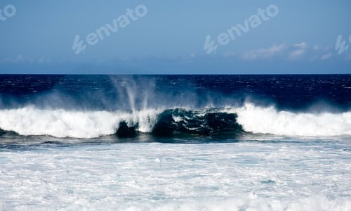 Preview: Rolling Surf On Windy Day Off Coast Of Hawaii