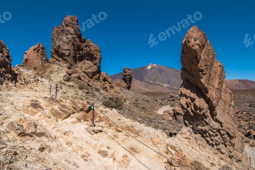 Preview: View Of The Beautiful Roque Cinchado, Also Known As Los Roques De Garcia - Santa Cruz De Tenerife