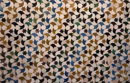 Vista previa: Hermosos detalles de azulejos antiguos del Palacio de la Alhambra, Granada, España