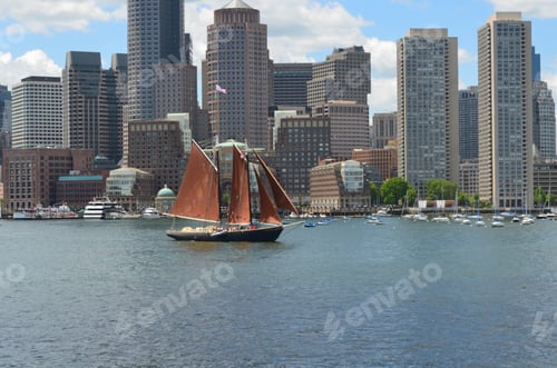 Preview: Sailing During The Summer In The City Of Boston.