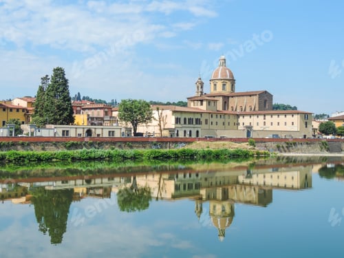 Preview: Beautiful View Of Florence And It`S Buildings Reflected In The Waters Of Arno River - Florence