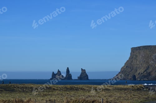 Preview: Iceland'S Gorgeous Towering Sea Stacks Off The Coast Of Vik Iceland.