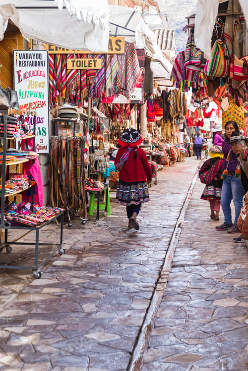 Preview: Pisac, Peru - May 15: Alleyways Of The Market Of Pisac Filled With Local Crafts And Vendors. May 15