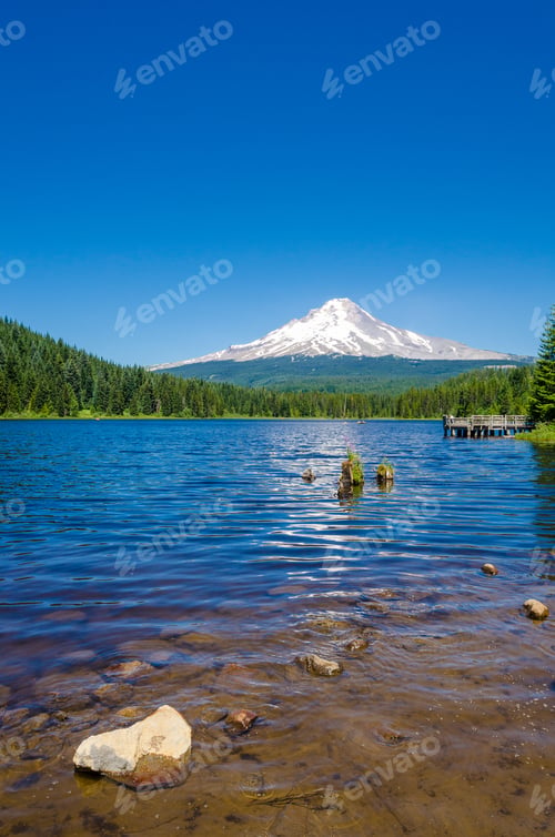 Preview: Majestic Mountain Lake In Canada.