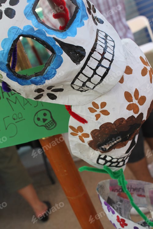 Preview: A Ceramic Sugar Skulls In A Sombrero 9164