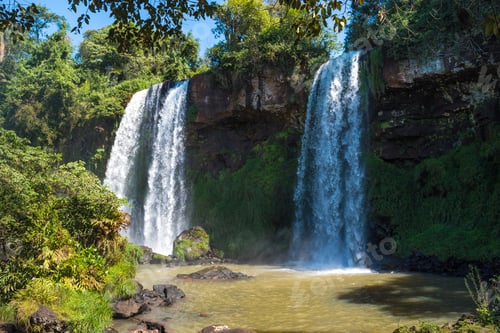 Preview: Photo Of Some Cascades At Iguazu Falls From The Argentinian Side, One Of The Seven Natural Wonders