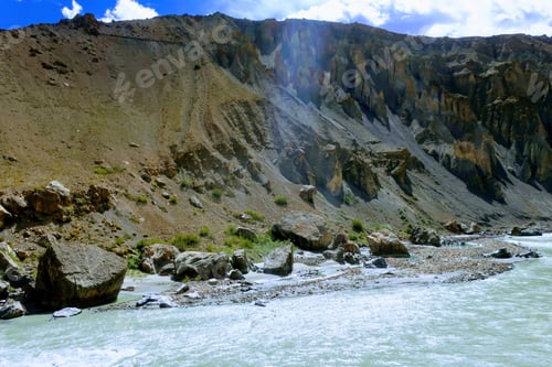 Preview: Scenic Himalayan Views