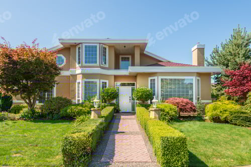 Preview: A Perfect Neighbourhood. Houses In Suburb At Summer In The North America. Luxury Houses With Nice