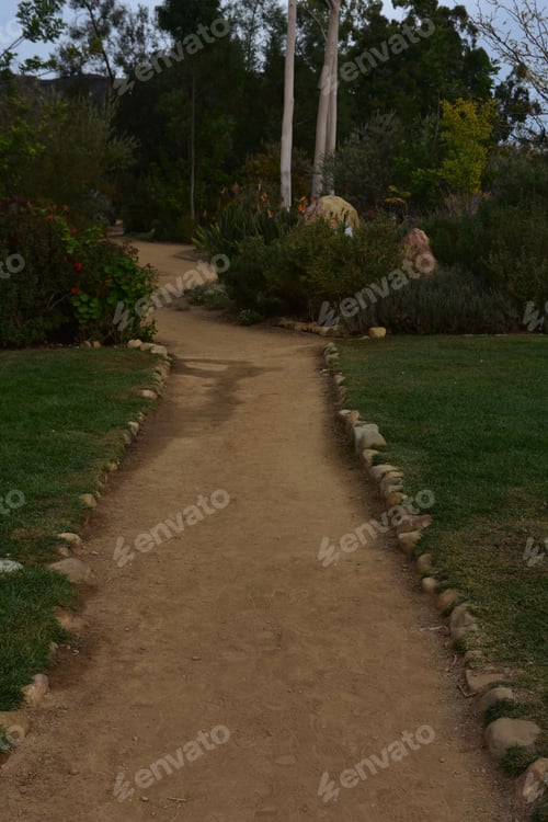 Preview: Dirt Walkway In Ojai California'S Meditation Point.