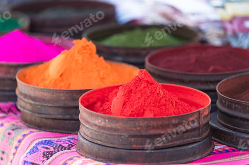 Preview: Close Up Of A Booth At The Pisac Market With A Collection Of Dried Minerals Used To Dye Traditional