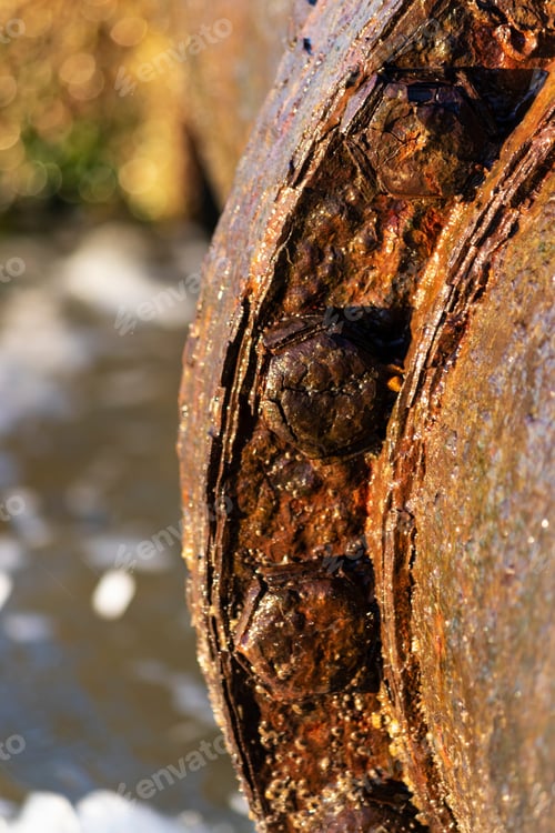 Preview: Rusty Metal Pipe