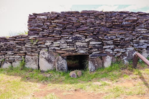 Preview: Chile Easter Island Isla De Pascua - Orongo Sacred Ancient Village