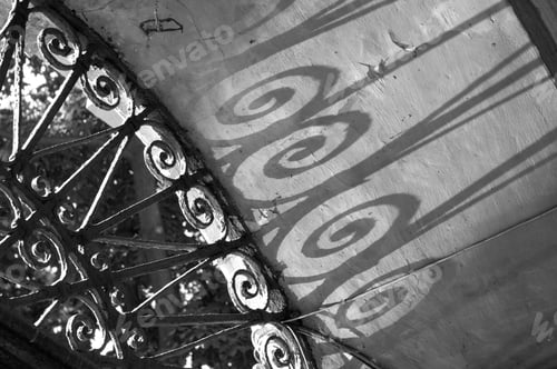 Preview: Shadow Detail Of Old Iron Ornament