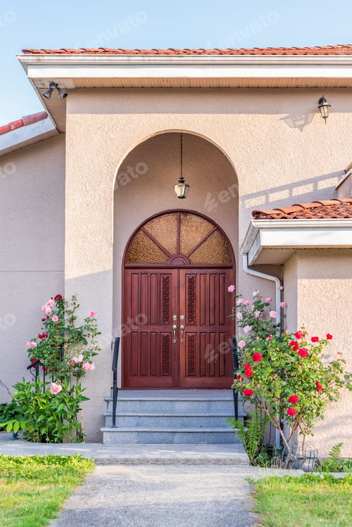 Preview: A Nice Entrance Of A House.
