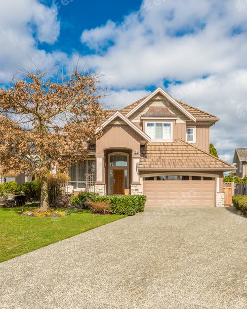 Preview: Luxury House At Sunny Day In Vancouver, Canada.