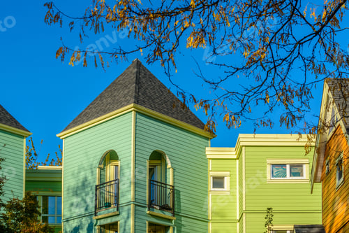 Aperçu: A Perfect Neighborhood. Houses In Suburb At Summer In The North America. Fragment Of A Luxury House