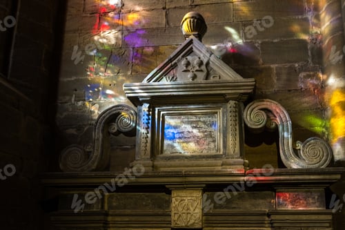 Preview: Dunfermline Scotland - September 15 2019: Tomb Of William Schaw, The Father Of Freemasonry In