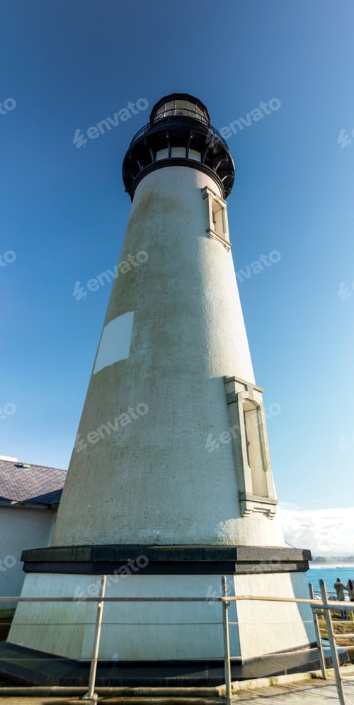 Preview: Oregon Coast Lighthouse - Historic Yaquina Head Lighthouse Vertical