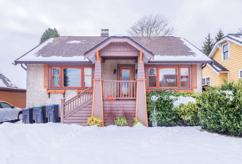 Aperçu: A Perfect Neighbourhood. Houses In Suburb At Winter In The North America. Luxury Houses Covered