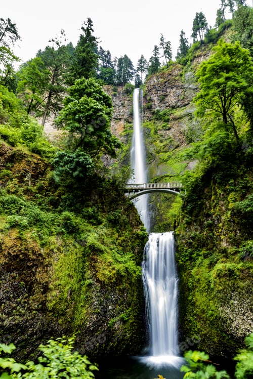 Preview: Beautiful Cascade Multnomah Falls Long Exposure View In Summer Time. Columbia River Gorge Near