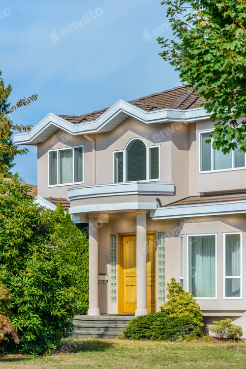 Preview: A Perfect Neighborhood. Houses In Suburb At Summer In The North America. Fragment Of A Luxury House