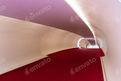 Preview: Jfk Airport, Queens Ny - Red Carpet Tube To And From The Twa Hotel And Jfk Airport. Queens Ny