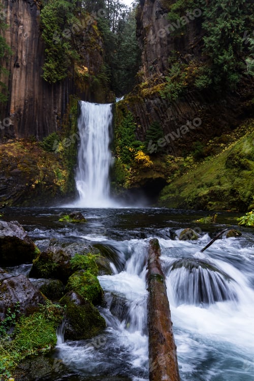 Preview: Carved From Ancient Columnar Basalt The Falls Drop Approximately 120 Feet. Photo Taken On A Cloudy