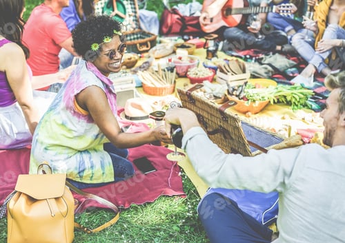 Preview: Group Of Friends Making Picnic And Drinking On City Park Outdoor - Young People Eating Bbq Meal For