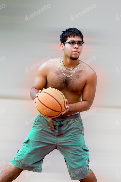 Preview: Kid Ready To Make A Pass