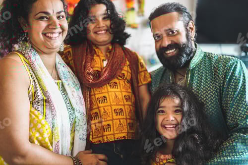 Preview: Portrait Of Happy Indian Family - Sotuhern Asian Mother, Father, Daughter And Son Smiling In Front