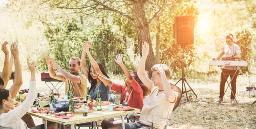 Preview: Happy Friends Having Fun Eating At Barbecue Picnic Party Outdoor - Young Millennials People