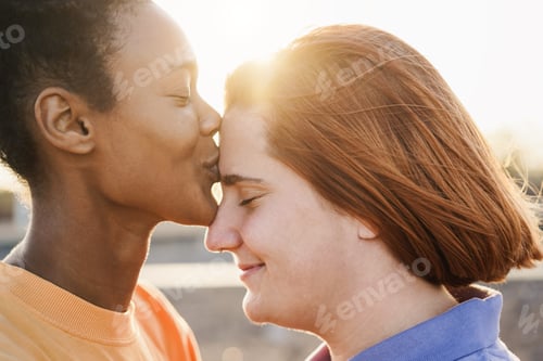 Preview: Happy Women Gay Couple Having Tender Moment Outdoor - Lgbt And Love Concept