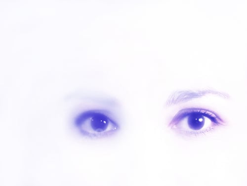 Vista previa: Abstract Purple Eyes With Enough Space For Text