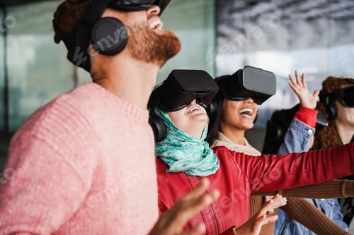 Preview: Young People Wearing Virtual Headsets Outdoor - Focus On Arabian Girl Face