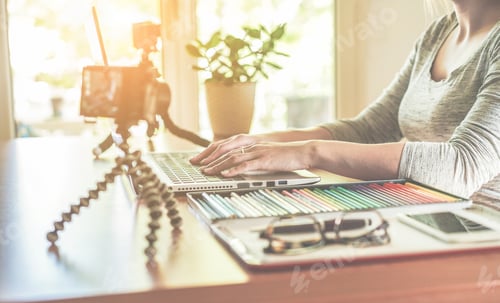 Preview: Woman Vlogger Looking Using Laptop Computer And Filming On Video Her Life - New Job Trends Concept