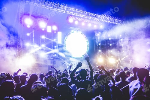 Preview: Happy People Dancing And Having Fun In New Year'S Eve Festival Party Outdoor - Crowd Of Millennial