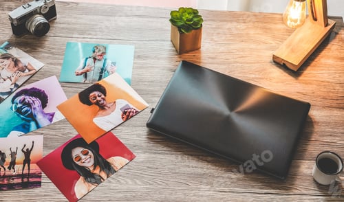 Preview: Top View From Photographer Workfflow Table - Focus On Images And Laptop - Work, Trends And Editing