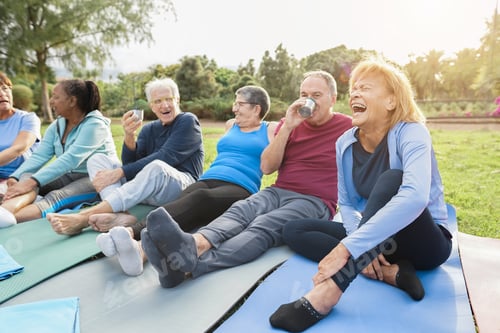 Preview: Senior People Having Fun Drinking Hot Tea After Yoga Lesson At City Park - Joyful Elderly Lifestyle