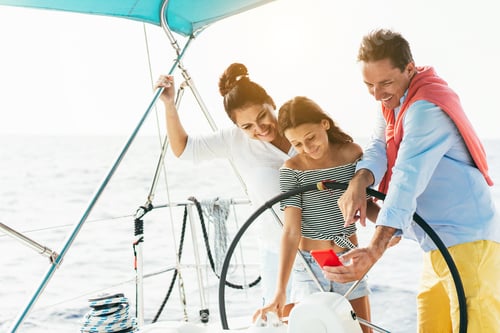 Preview: Happy Family Doing Selfie Inside Luxury Sailboat Trip During Summer Vacations - Travel And Summer