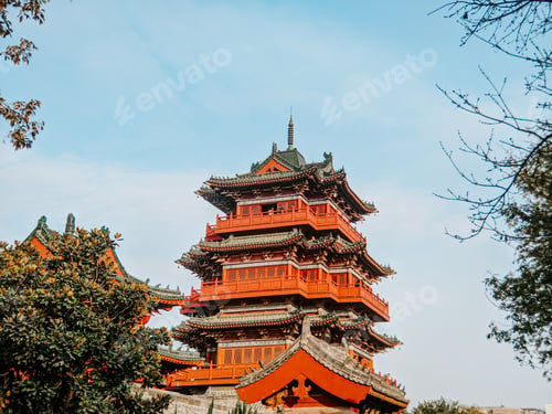 Preview: A Beautiful Shot Of An Old Kaifeng Temple In China